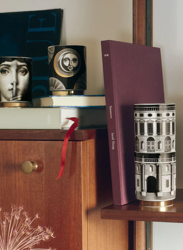 Aromatic MMAGINAZIONE ARCHITETTURA Tall Candle